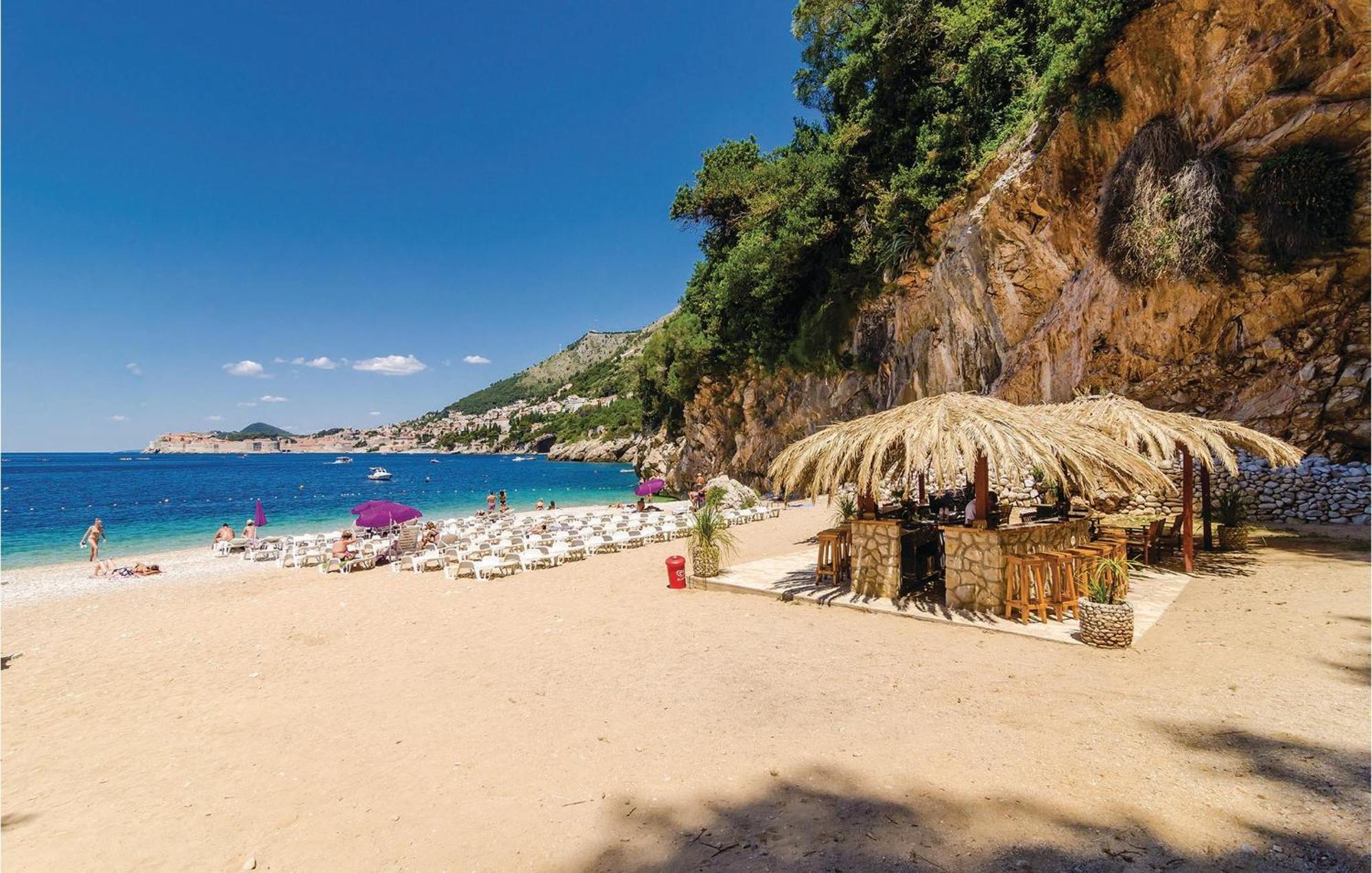 Pet Friendly Apartment In Bosanka With Kitchen Dubrovnik Exterior foto